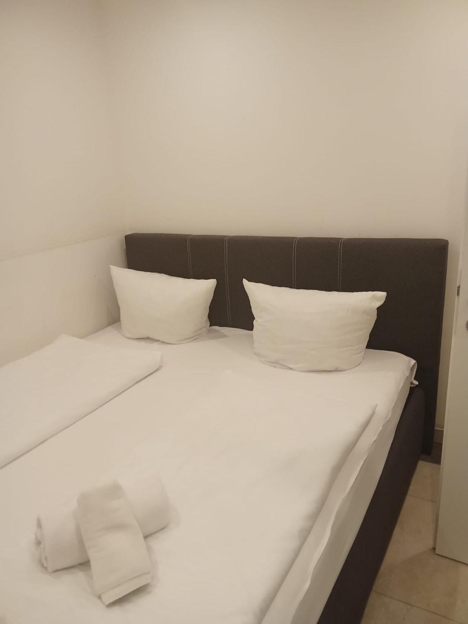 Hotel Business Bay Das Ehemalige Staycation Hotel Sindelfingen Eksteriør bilde